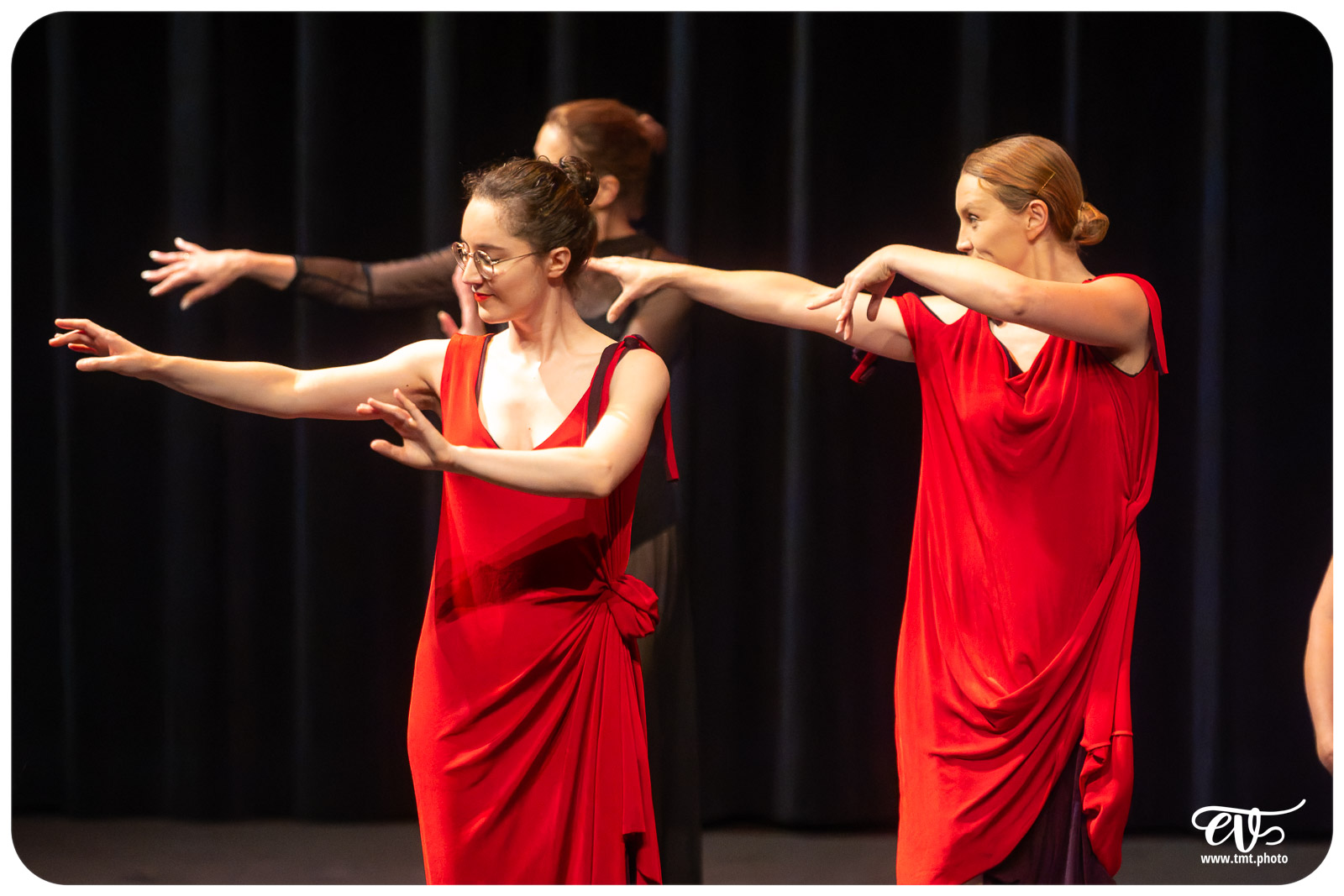 ECOLE DE DANSE CÉCILE ADAMOW